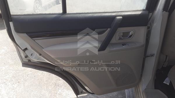 Photo 18 VIN: JMYLRV95WBJ702972 - MITSUBISHI PAJERO 