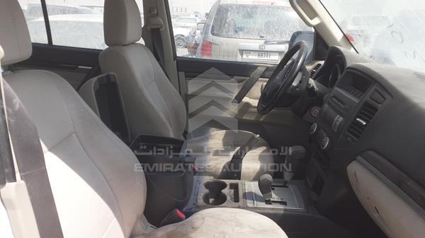 Photo 22 VIN: JMYLRV95WBJ702972 - MITSUBISHI PAJERO 