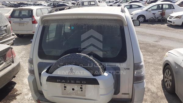 Photo 7 VIN: JMYLRV95WBJ702972 - MITSUBISHI PAJERO 