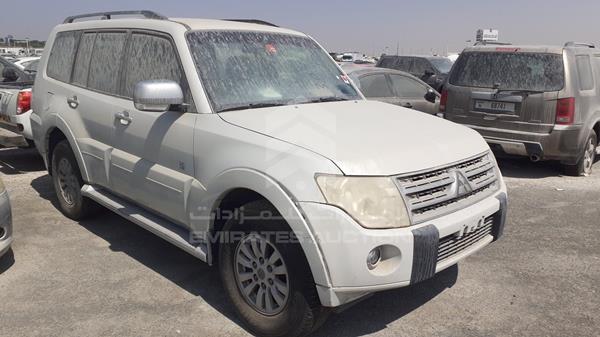 Photo 9 VIN: JMYLRV95WBJ702972 - MITSUBISHI PAJERO 