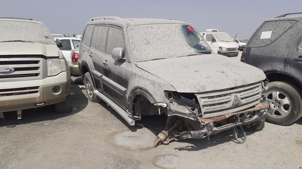 Photo 7 VIN: JMYLRV95WBJ705176 - MITSUBISHI PAJERO 