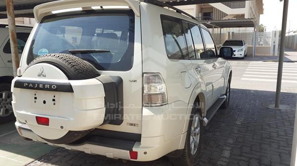 Photo 7 VIN: JMYLRV95WBJ705834 - MITSUBISHI PAJERO 