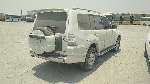 Photo 3 VIN: JMYLRV95WCJ700185 - MITSUBISHI PAJERO 