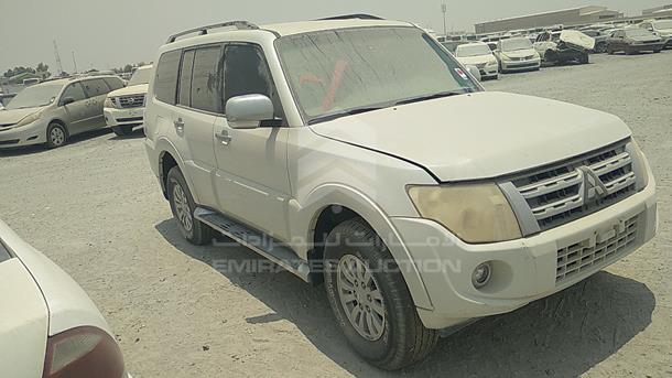 Photo 4 VIN: JMYLRV95WCJ700185 - MITSUBISHI PAJERO 