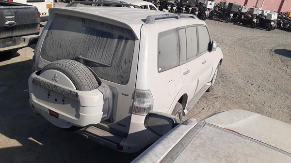 Photo 9 VIN: JMYLRV95WCJ700344 - MITSUBISHI PAJERO 