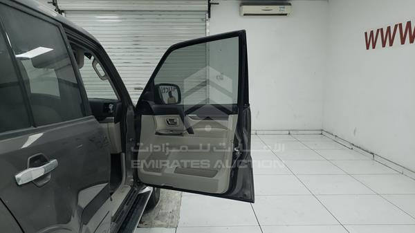 Photo 21 VIN: JMYLRV95WCJ700902 - MITSUBISHI PAJERO 