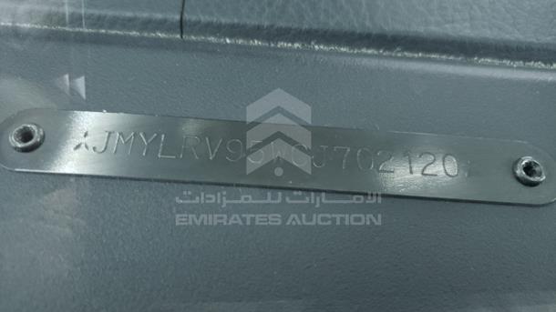 Photo 3 VIN: JMYLRV95WCJ702120 - MITSUBISHI PAJERO 