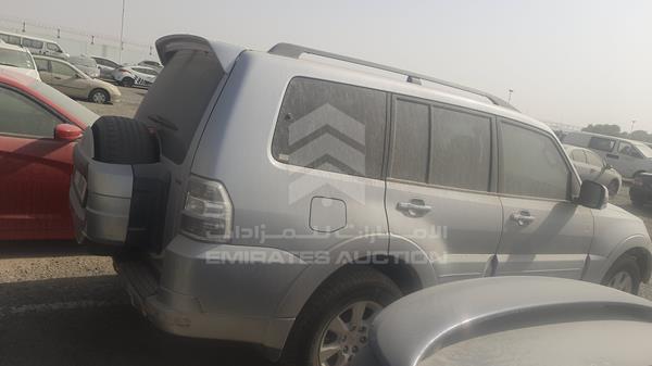 Photo 10 VIN: JMYLRV95WDJ702841 - MITSUBISHI PAJERO 