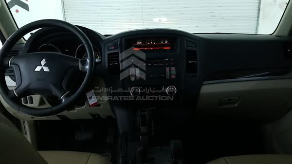 Photo 15 VIN: JMYLRV95WDJ705310 - MITSUBISHI PAJERO 