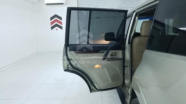 Photo 18 VIN: JMYLRV95WDJ705310 - MITSUBISHI PAJERO 