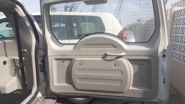 Photo 23 VIN: JMYLRV95WDJ705483 - MITSUBISHI PAJERO 