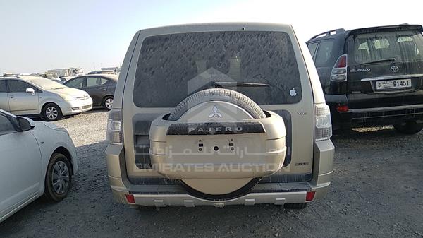 Photo 8 VIN: JMYLRV95WDJ706235 - MITSUBISHI PAJERO 