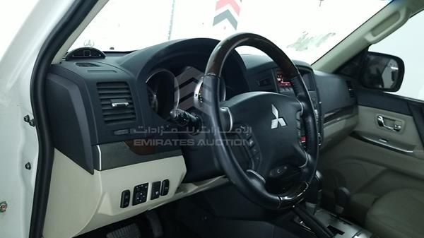 Photo 10 VIN: JMYLRV95WEJ707842 - MITSUBISHI PAJERO 