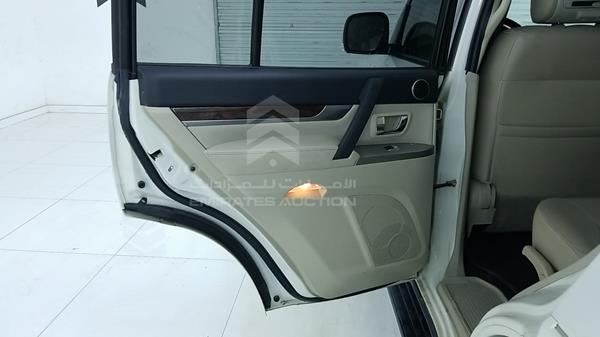 Photo 26 VIN: JMYLRV95WEJ707842 - MITSUBISHI PAJERO 