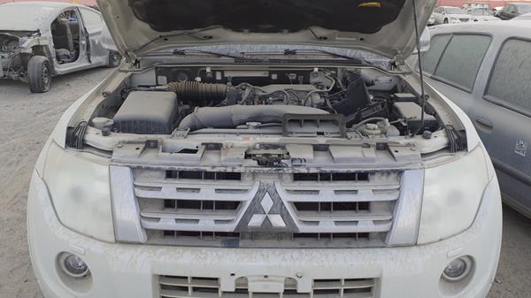 Photo 30 VIN: JMYLRV95WEJ708956 - MITSUBISHI PAJERO 