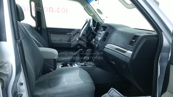 Photo 22 VIN: JMYLRV95WEJ713495 - MITSUBISHI PAJERO 