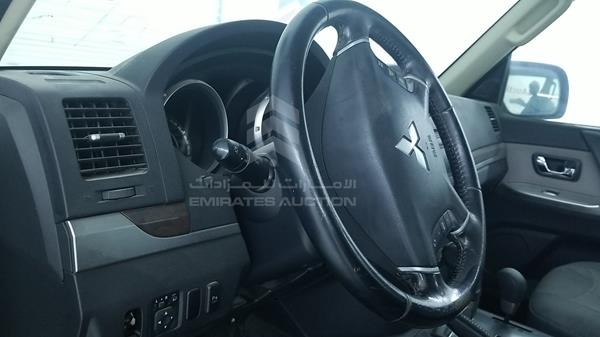 Photo 10 VIN: JMYLRV95WEJ713495 - MITSUBISHI PAJERO 