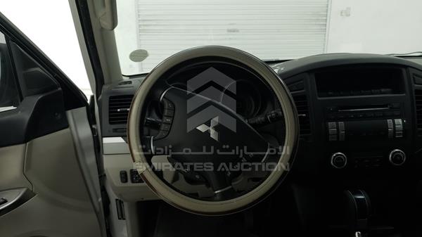 Photo 11 VIN: JMYLRV95WEJ715299 - MITSUBISHI PAJERO 