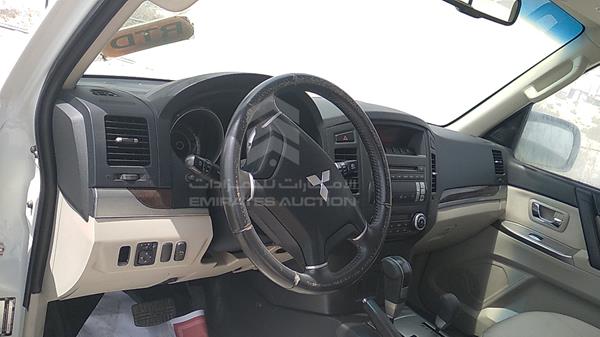 Photo 9 VIN: JMYLRV95WEJ718952 - MITSUBISHI PAJERO 