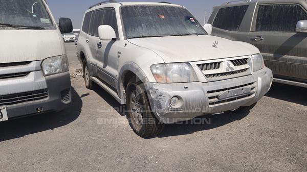 Photo 10 VIN: JMYLYV77W4J704765 - MITSUBISHI PAJERO 