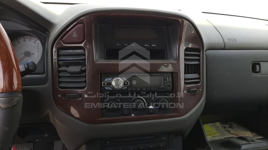 Photo 16 VIN: JMYLYV77W6J708884 - MITSUBISHI PAJERO 