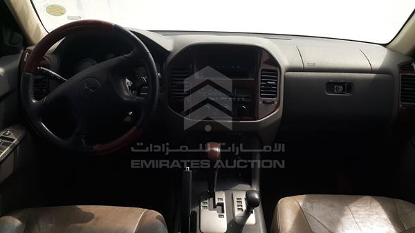 Photo 13 VIN: JMYLYV77W6J711207 - MITSUBISHI PAJERO 