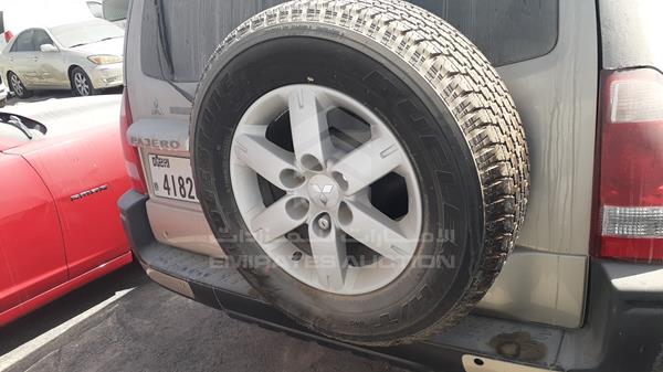 Photo 17 VIN: JMYLYV77W6J711207 - MITSUBISHI PAJERO 