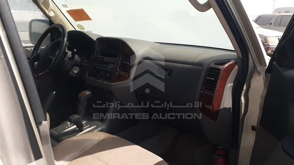 Photo 21 VIN: JMYLYV77W6J711207 - MITSUBISHI PAJERO 