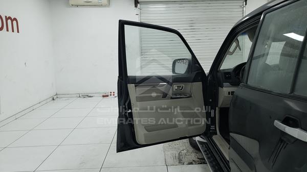 Photo 7 VIN: JMYLYV95WFJ701611 - MITSUBISHI PAJERO 