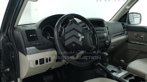 Photo 8 VIN: JMYLYV95WFJ701611 - MITSUBISHI PAJERO 