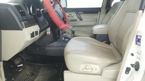 Photo 12 VIN: JMYLYV95WFJ705752 - MITSUBISHI PAJERO 