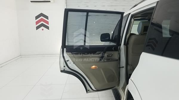 Photo 21 VIN: JMYLYV95WFJ705752 - MITSUBISHI PAJERO 