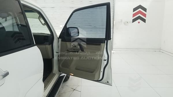 Photo 30 VIN: JMYLYV95WFJ705752 - MITSUBISHI PAJERO 