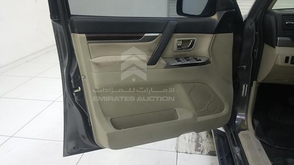 Photo 9 VIN: JMYLYV95WFJ708088 - MITSUBISHI PAJERO 