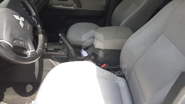 Photo 10 VIN: JMYLYV95WFJ709095 - MITSUBISHI PAJERO 