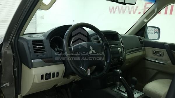 Photo 10 VIN: JMYLYV95WFJ709930 - MITSUBISHI PAJERO 