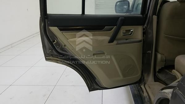 Photo 21 VIN: JMYLYV95WFJ709930 - MITSUBISHI PAJERO 