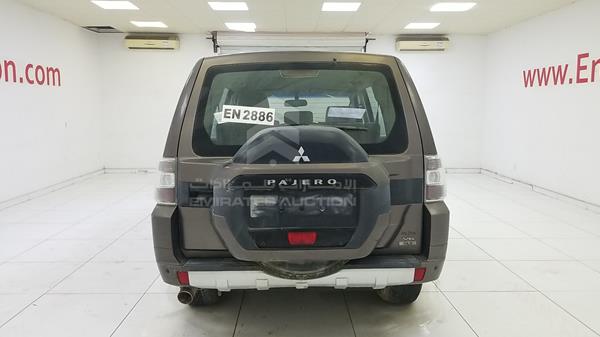 Photo 6 VIN: JMYLYV95WFJ709930 - MITSUBISHI PAJERO 