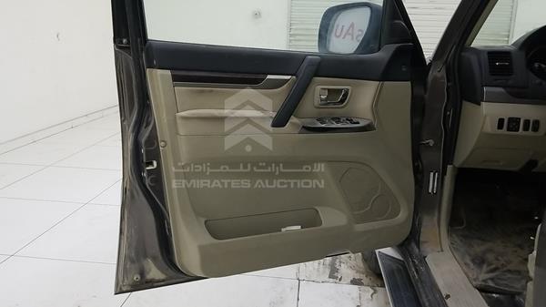 Photo 9 VIN: JMYLYV95WFJ709930 - MITSUBISHI PAJERO 