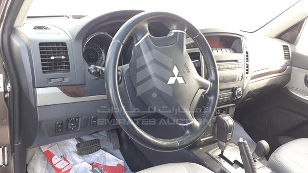 Photo 12 VIN: JMYLYV95WFJ709939 - MITSUBISHI PAJERO 