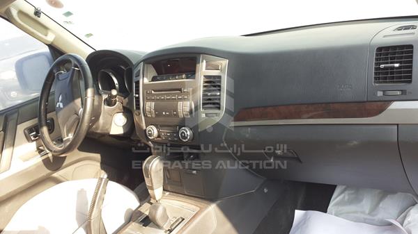 Photo 26 VIN: JMYLYV95WFJ709939 - MITSUBISHI PAJERO 