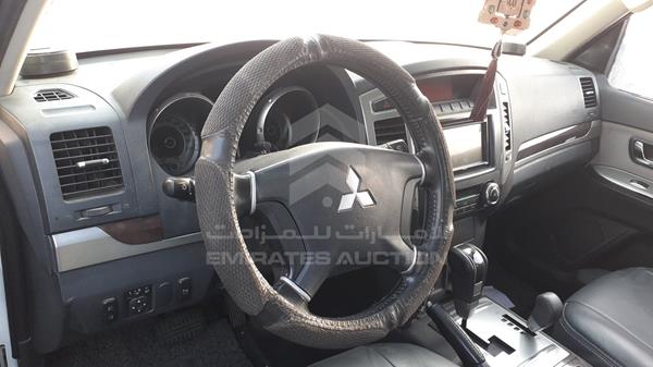 Photo 11 VIN: JMYLYV95WFJ710223 - MITSUBISHI PAJERO 