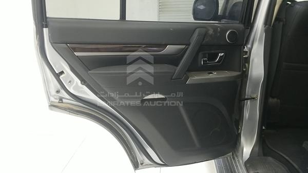 Photo 19 VIN: JMYLYV95WFJ720277 - MITSUBISHI PAJERO 