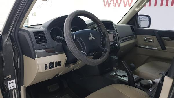 Photo 10 VIN: JMYLYV95WGJ714648 - MITSUBISHI PAJERO 