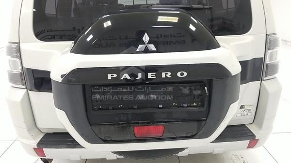 Photo 21 VIN: JMYLYV95WGJ716748 - MITSUBISHI PAJERO 