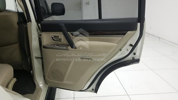 Photo 23 VIN: JMYLYV95WGJ716748 - MITSUBISHI PAJERO 