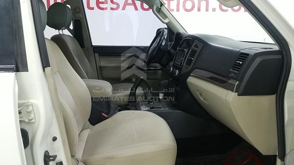 Photo 24 VIN: JMYLYV95WGJ716748 - MITSUBISHI PAJERO 