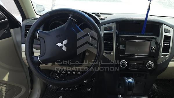 Photo 13 VIN: JMYLYV95WGJ723485 - MITSUBISHI PAJERO 