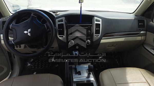 Photo 15 VIN: JMYLYV95WGJ723485 - MITSUBISHI PAJERO 