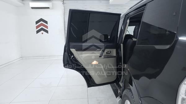 Photo 21 VIN: JMYLYV95WGJ723757 - MITSUBISHI PAJERO 